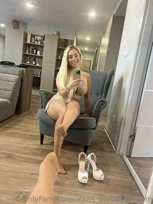 Lexas_dressing_room Onlyfans Leaked Nude Image #VxiBzYbQjf