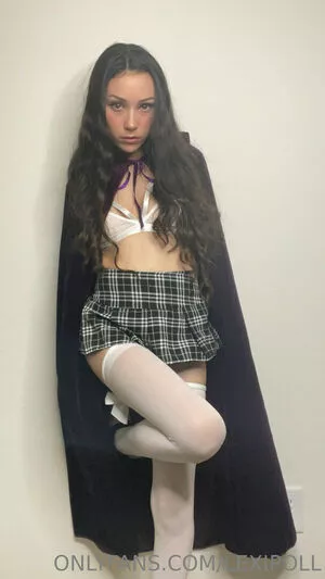 Lexipoll Onlyfans Leaked Nude Image #itUPFxjiu3