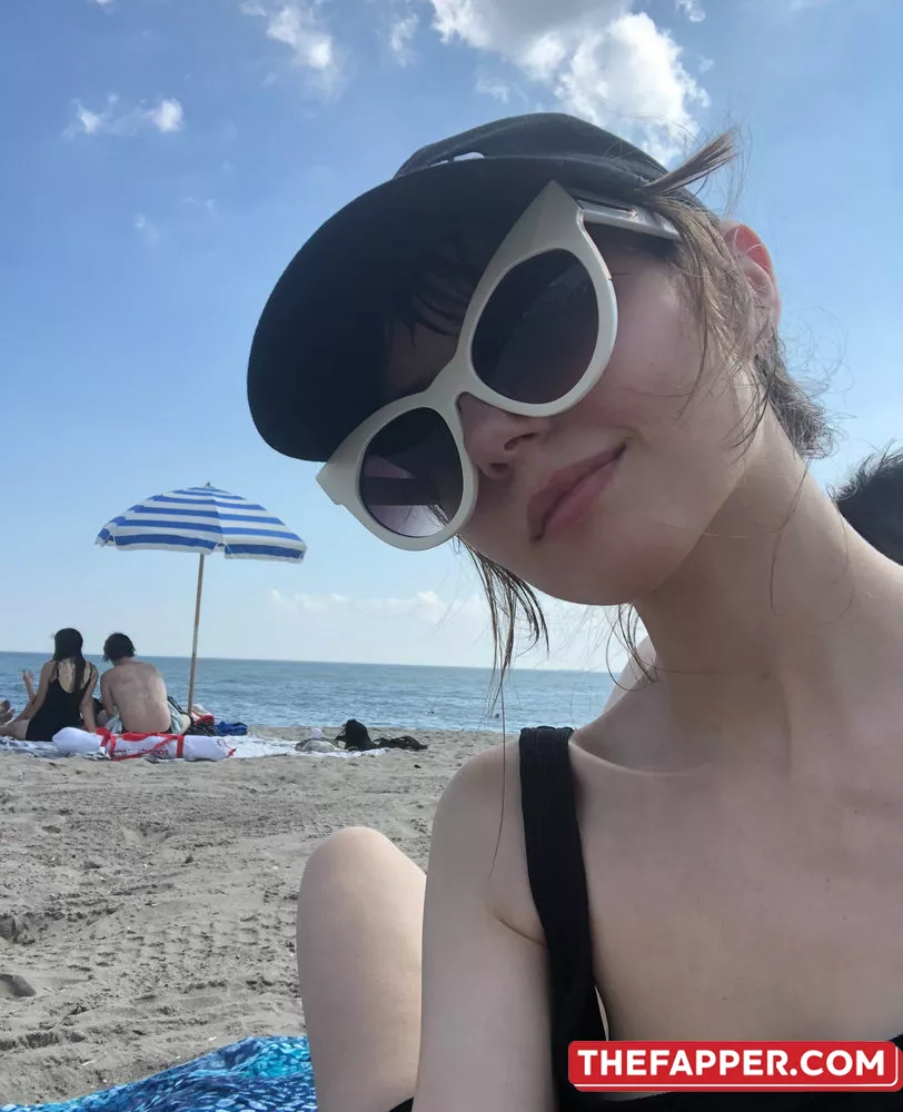 Liara Roux  Onlyfans Leaked Nude Image #ARPz2TR57x