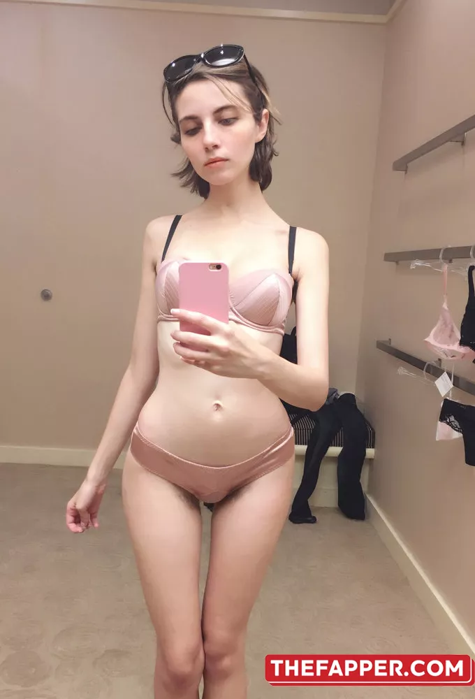 Liara Roux  Onlyfans Leaked Nude Image #skfJ6DAfPo