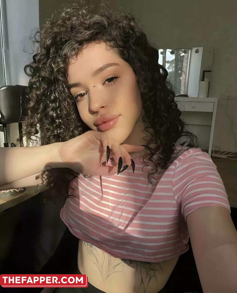 Lillie_france  Onlyfans Leaked Nude Image #eINP40QOFU