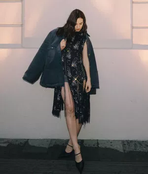 Lily James #XpSbRrY0yX