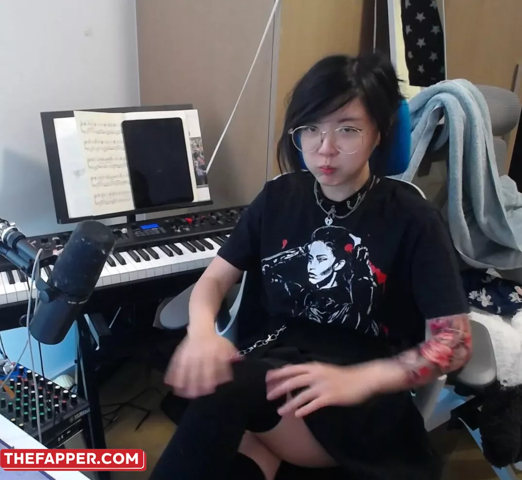 Lilypichu  Onlyfans Leaked Nude Image #VoQO1HhPsK