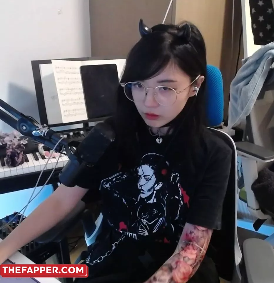Lilypichu  Onlyfans Leaked Nude Image #ZgN648YxkX