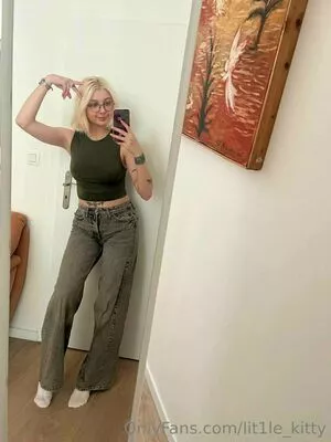 Lit1le_kitty_ Onlyfans Leaked Nude Image #0aUDZ7OQvu