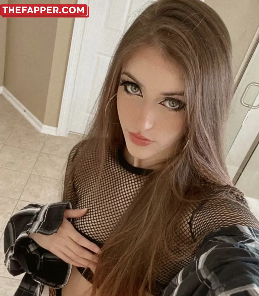 Luweazl  Onlyfans Leaked Nude Image #DpuQyA5auS