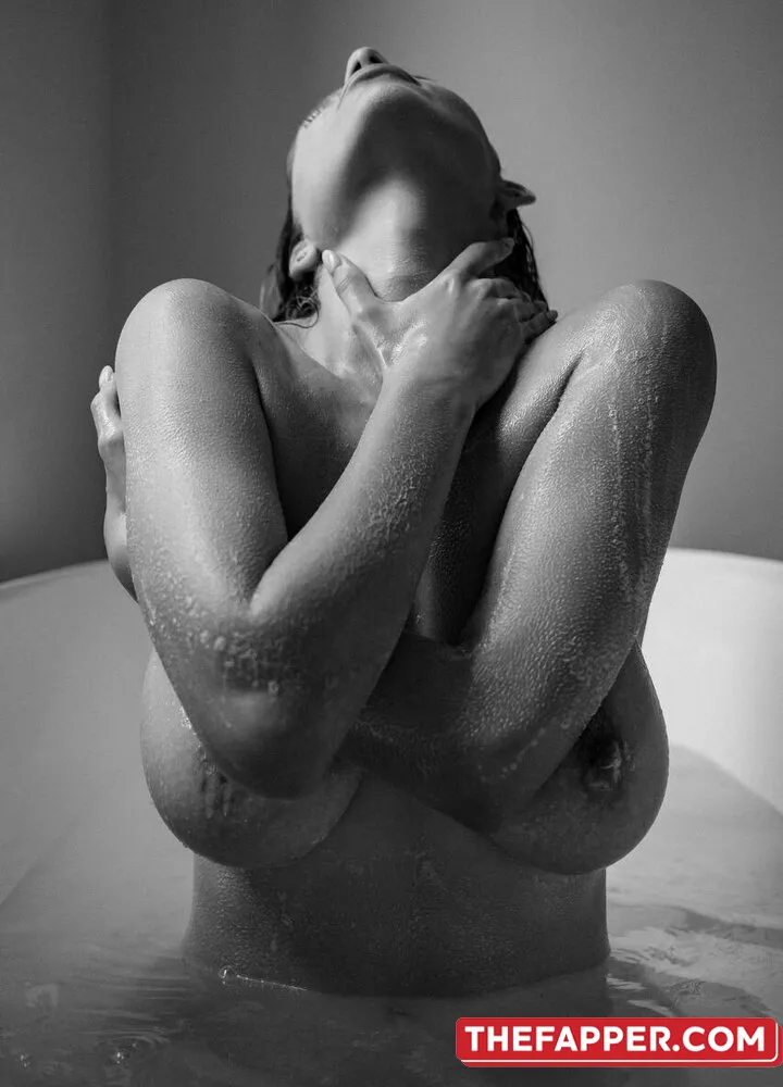 Lyubovvomne  Onlyfans Leaked Nude Image #kjH9gUrtPj