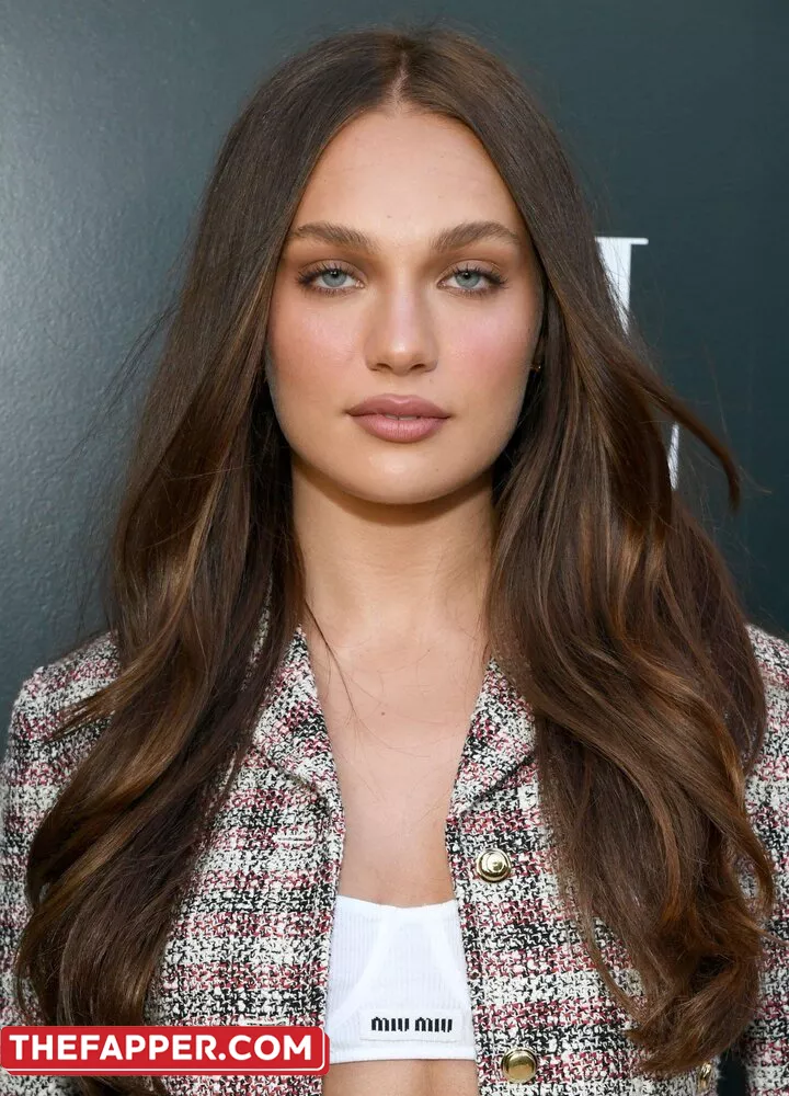 Maddie Ziegler  Onlyfans Leaked Nude Image #p2NVkURCOA