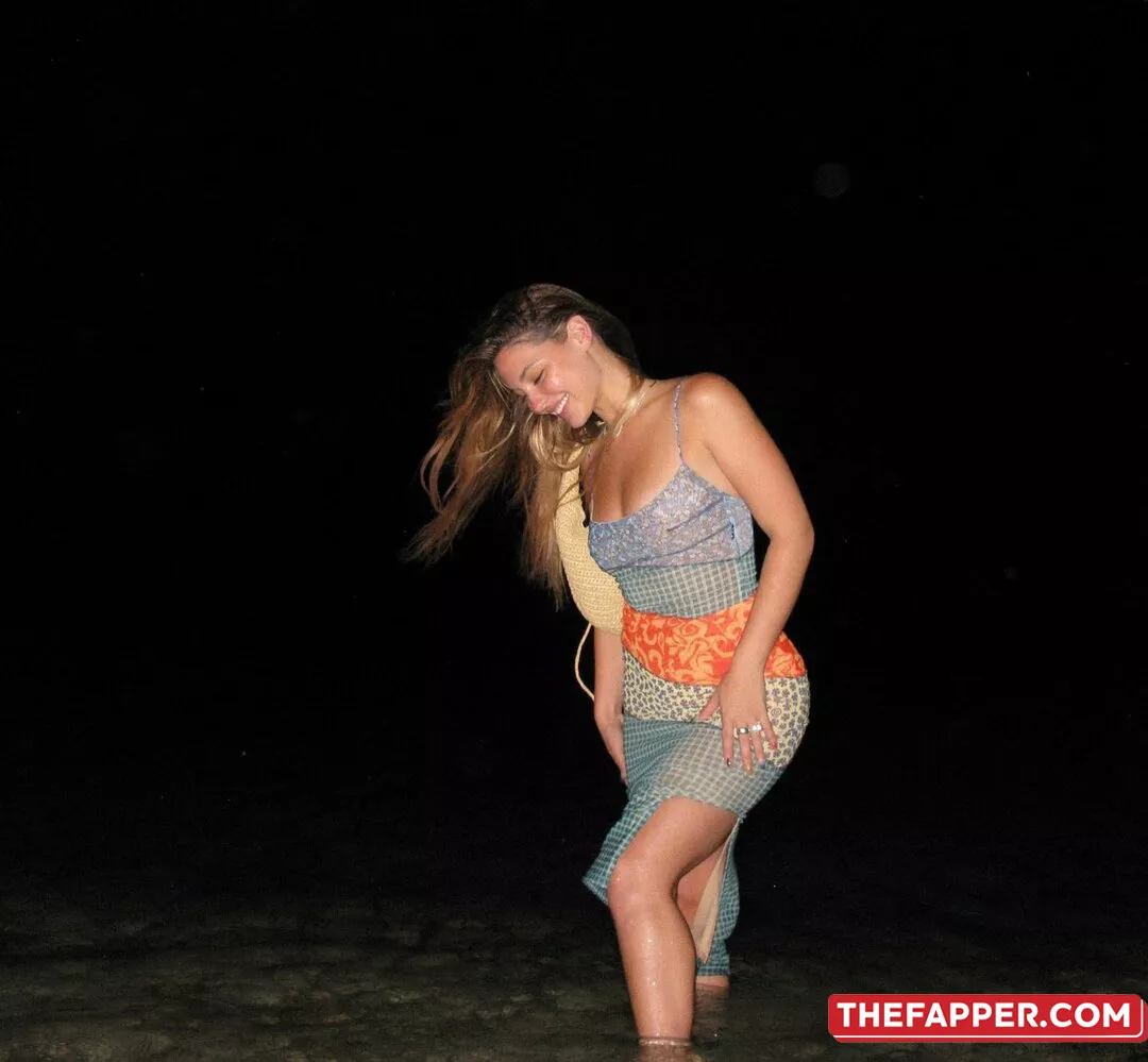 Madelyn Cline  Onlyfans Leaked Nude Image #V509DfpiiJ