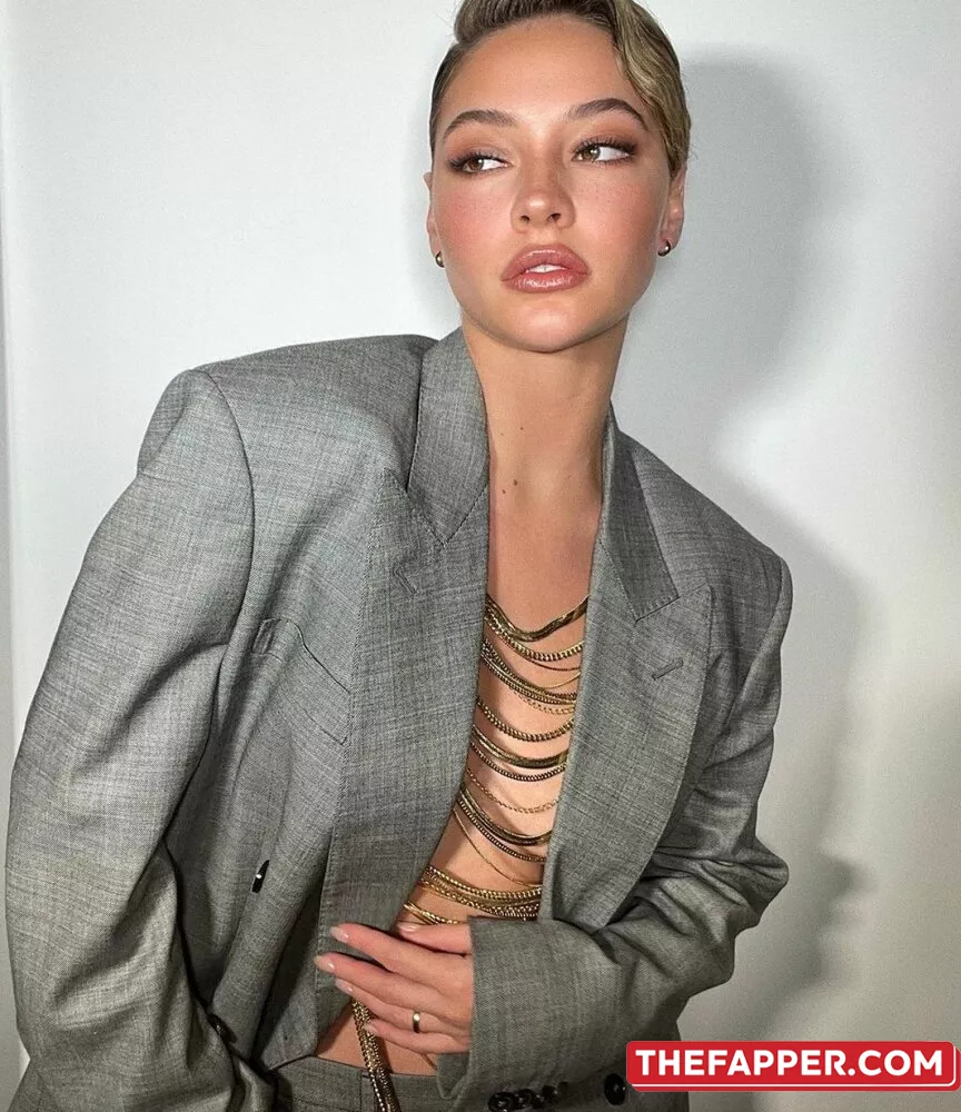 Madelyn Cline  Onlyfans Leaked Nude Image #fi3D75VETA