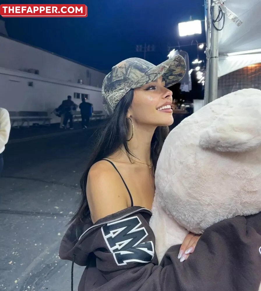 Madison Beer  Onlyfans Leaked Nude Image #N3ofEm67gu