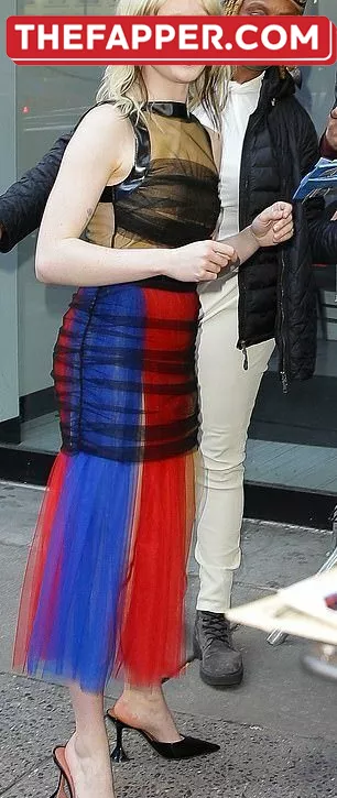 Maisie Williams  Onlyfans Leaked Nude Image #5LMUF9oxDp