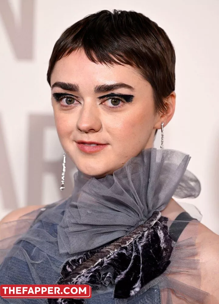 Maisie Williams  Onlyfans Leaked Nude Image #6VsNm1jZYV