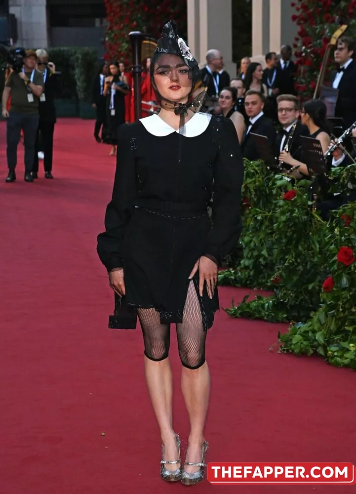 Maisie Williams  Onlyfans Leaked Nude Image #IDJ1KGEV7X