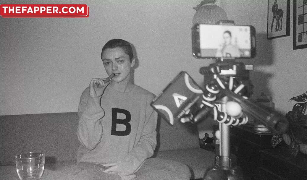 Maisie Williams  Onlyfans Leaked Nude Image #Q1jqsbKdUz