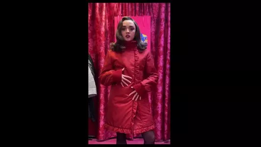 Maisie Williams #hYxilntmsI