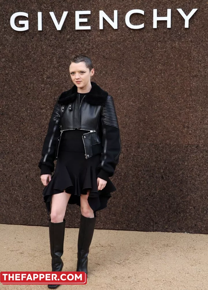Maisie Williams  Onlyfans Leaked Nude Image #sRKJFRLD53