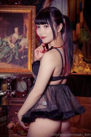Maki Itoh #2TZrDvmGNZ