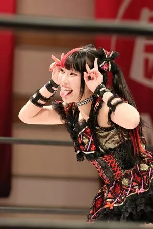 Maki Itoh #6Fwv9p1rV5