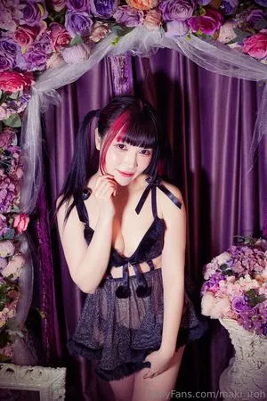 Maki Itoh #bbo08eUWLN