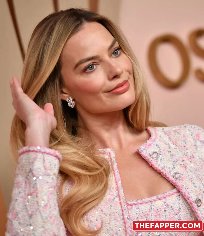 Margot Robbie  Onlyfans Leaked Nude Image #QeTGmCaAKg