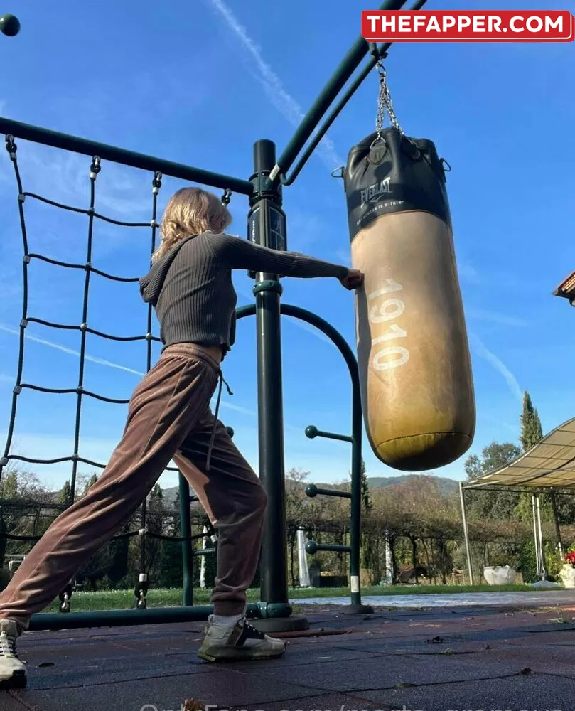 Marta Gromova  Onlyfans Leaked Nude Image #ucEG2xRN1j