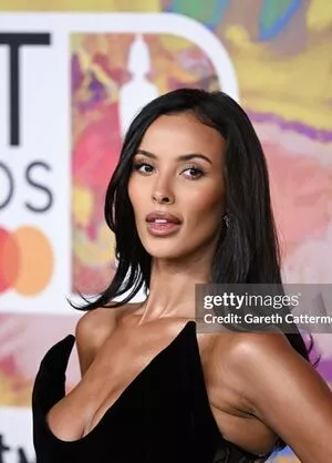 Maya Jama #8Vh7OxtMKB