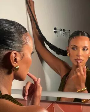 Maya Jama #BFkRL1u8Xe