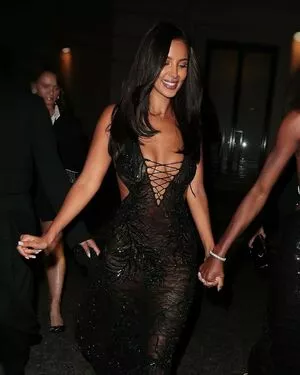 Maya Jama #IaybtqpKEw