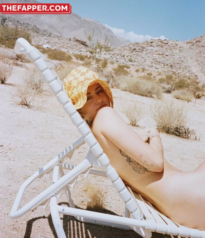 Miley Cyrus  Onlyfans Leaked Nude Image #06AhatzAwz