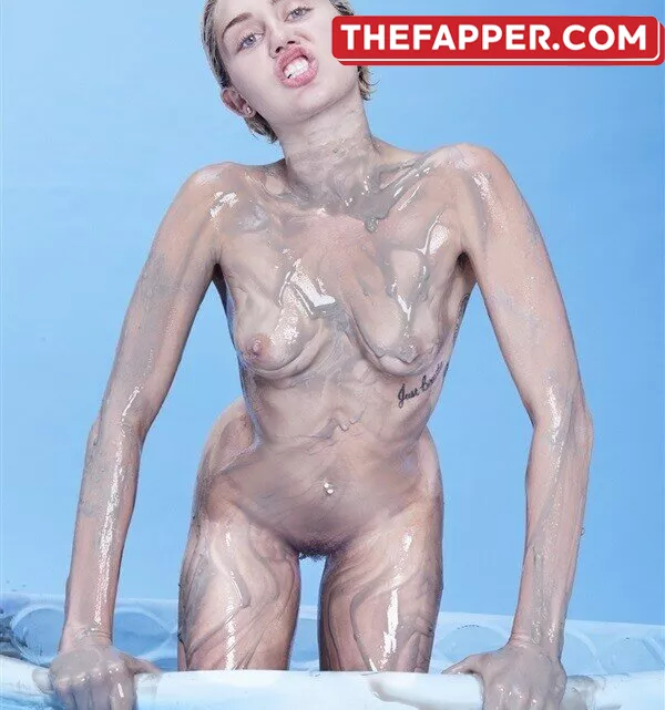 Miley Cyrus  Onlyfans Leaked Nude Image #1fp8SyUScc