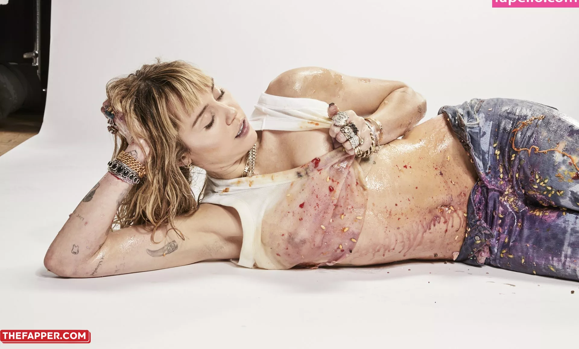 Miley Cyrus  Onlyfans Leaked Nude Image #1glIq1VyxC