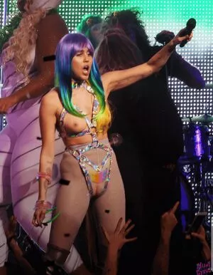 Miley Cyrus Onlyfans Leaked Nude Image #2XcXadctEn