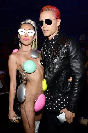 Miley Cyrus Onlyfans Leaked Nude Image #4nYGGCHyxa