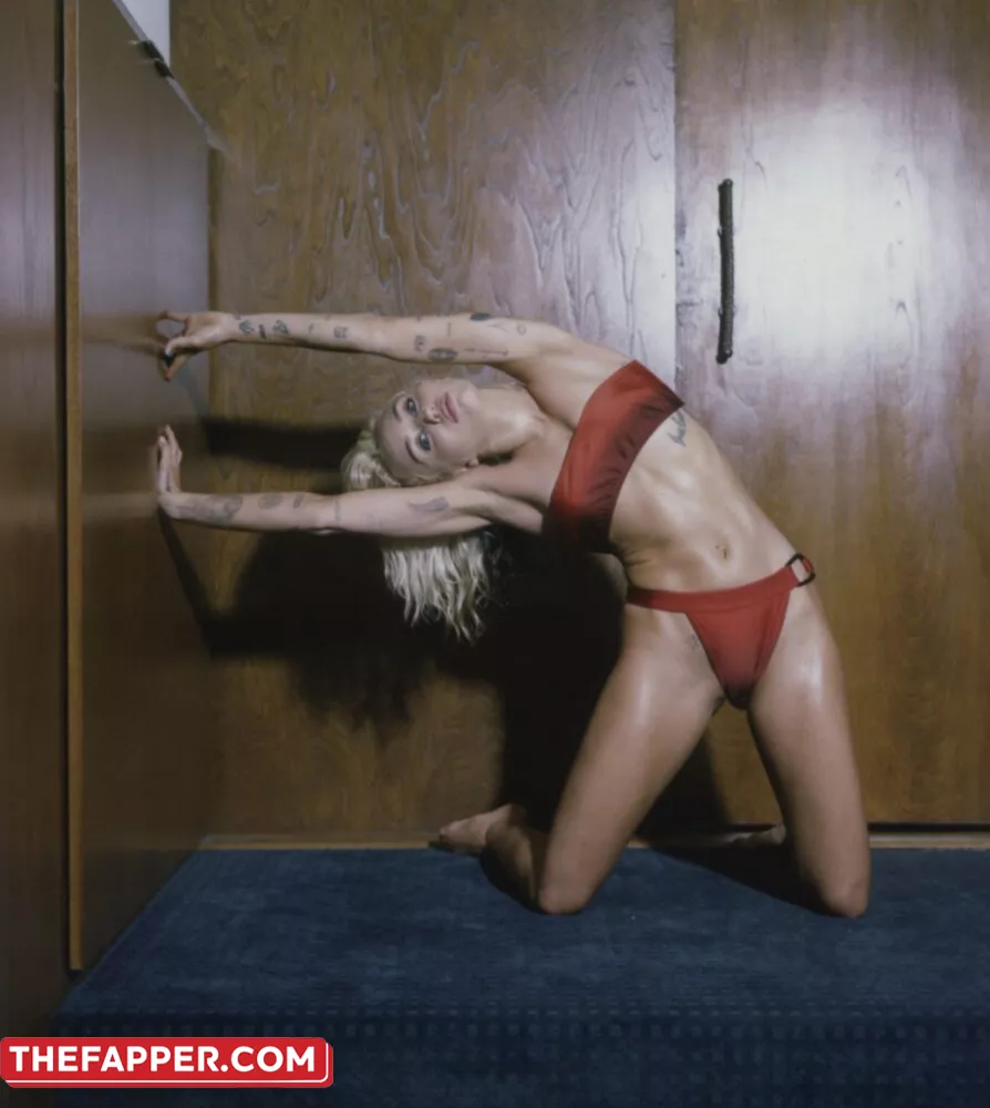 Miley Cyrus  Onlyfans Leaked Nude Image #6MEZpjTSy1