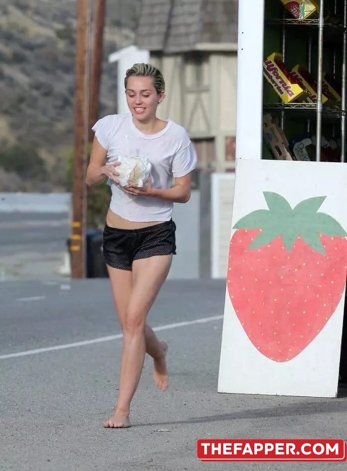 Miley Cyrus  Onlyfans Leaked Nude Image #80OZNx5puw
