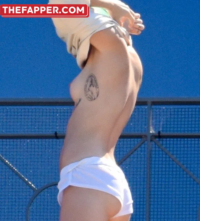 Miley Cyrus  Onlyfans Leaked Nude Image #8JTZMJdRp6