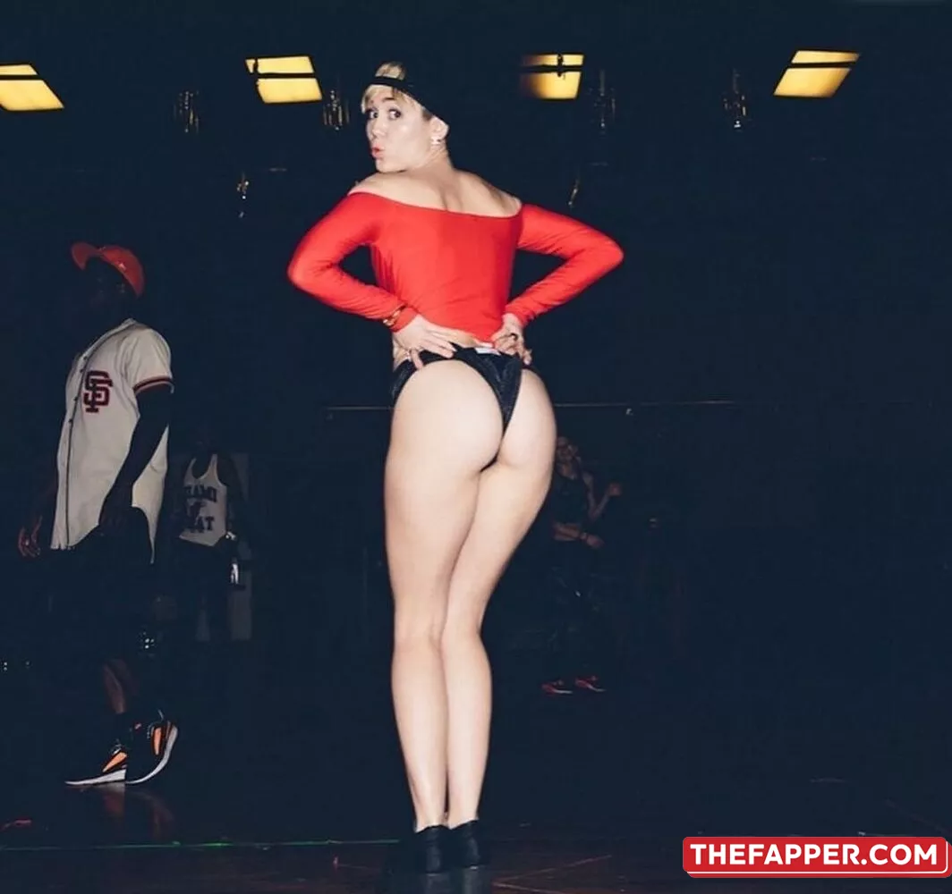 Miley Cyrus  Onlyfans Leaked Nude Image #9kETLNZgX4