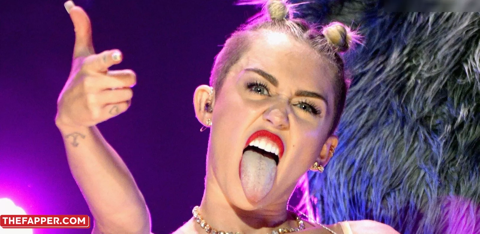 Miley Cyrus  Onlyfans Leaked Nude Image #9smURUqNjC