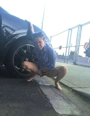 Miley Cyrus Onlyfans Leaked Nude Image #CPHplwFMHA