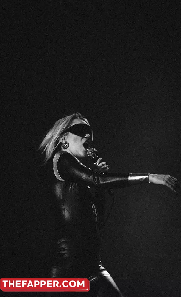 Miley Cyrus  Onlyfans Leaked Nude Image #Cv4PG0u08K