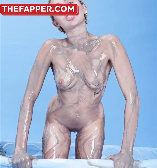 Miley Cyrus  Onlyfans Leaked Nude Image #D5iqPvPD3e