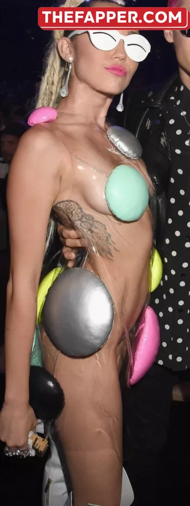 Miley Cyrus  Onlyfans Leaked Nude Image #DwrUORWoLW