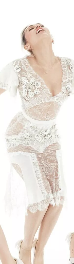 Miley Cyrus Onlyfans Leaked Nude Image #EpnjeIZfYk