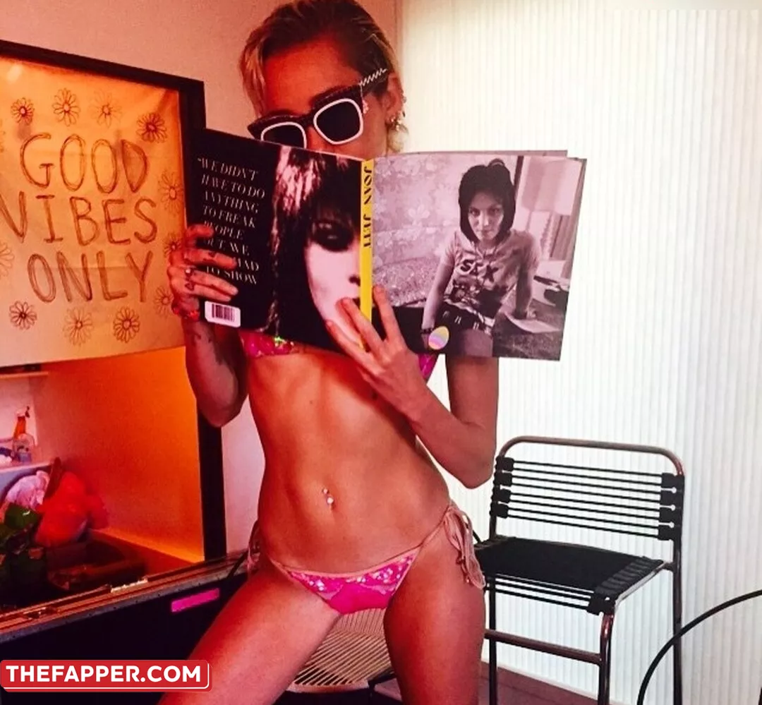 Miley Cyrus  Onlyfans Leaked Nude Image #GqiWcf4wpl