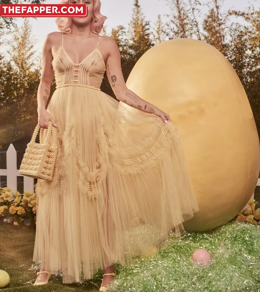 Miley Cyrus  Onlyfans Leaked Nude Image #HpcGAQWWQR
