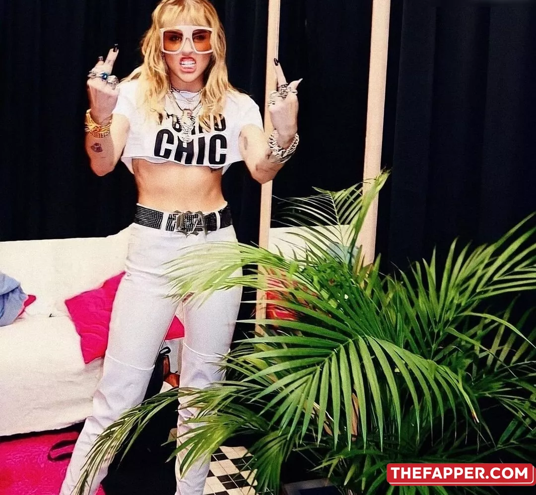 Miley Cyrus  Onlyfans Leaked Nude Image #KUWqqeJnEd