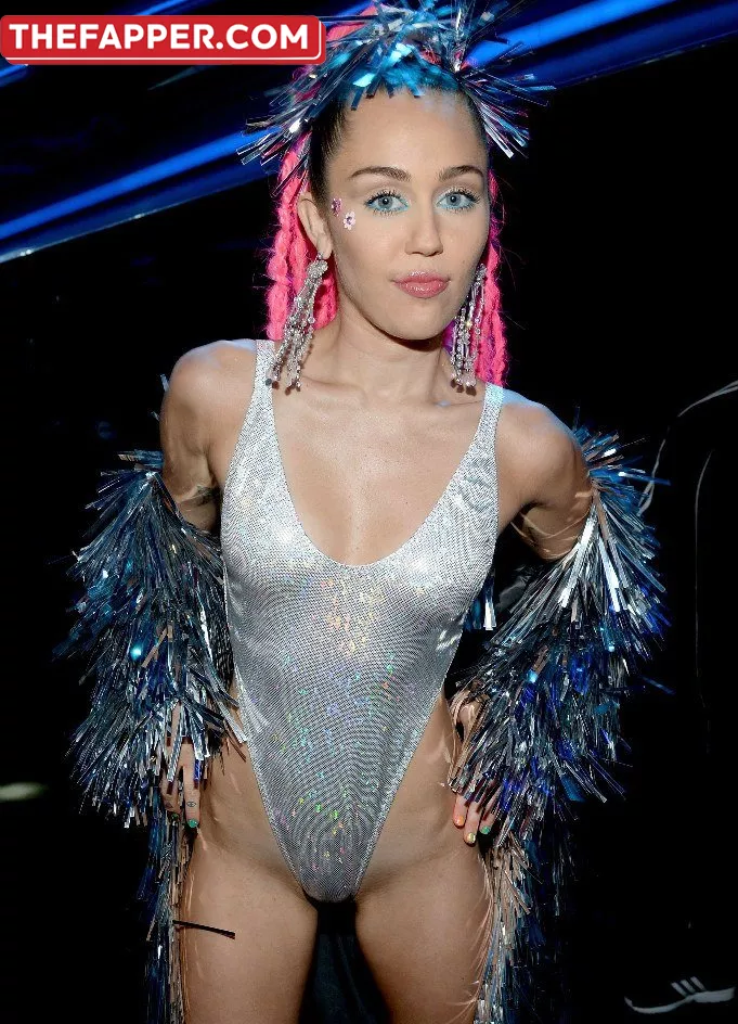 Miley Cyrus  Onlyfans Leaked Nude Image #Ki98lKsTi5