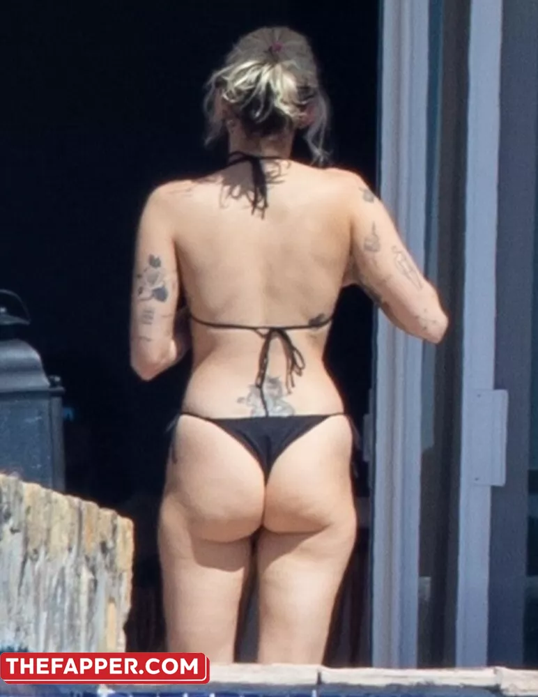Miley Cyrus  Onlyfans Leaked Nude Image #MBcWzsVczI