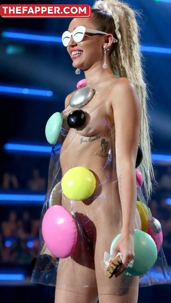 Miley Cyrus  Onlyfans Leaked Nude Image #MKHuKbojUs
